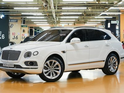 2020 Bentley BENTAYGA photo 5