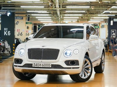 2020 Bentley BENTAYGA photo 3