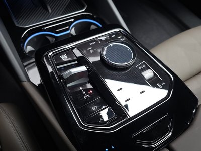 BMW 5 SERIES - 9