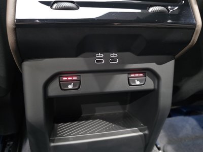 2025 BMW 5 SERIES — миниатюра 19