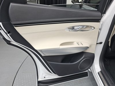 صورة مصغرة 15 لـ 2021 Genesis GV70