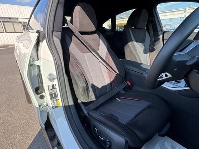 صورة 6 لـ 2025 BMW I4