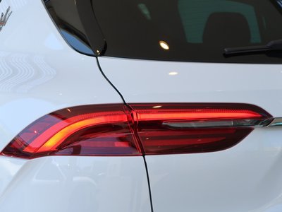 صورة مصغرة 13 لـ 2023 Maserati GRECALE