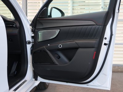 صورة مصغرة 24 لـ 2023 Maserati GRECALE