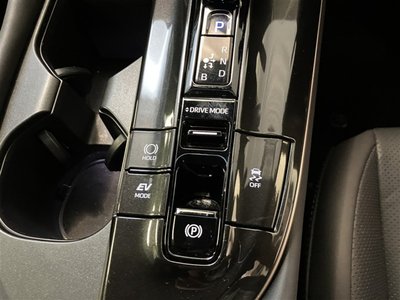 صورة مصغرة 25 لـ 2024 Toyota CROWN SPORT