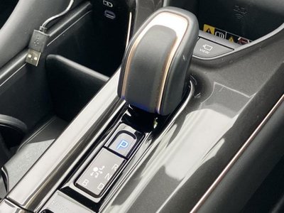 صورة مصغرة 27 لـ 2024 Toyota CROWN SPORT