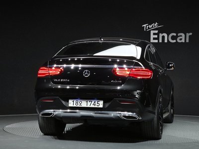 MERCEDES-BENZ GLE - 3