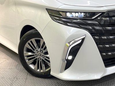 2024 Toyota ALPHARD — миниатюра 12