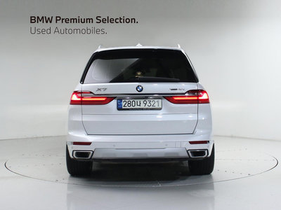 صورة 2 لـ 2021 BMW X7