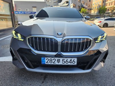 صورة 1 لـ 2026 BMW 5 SERIES