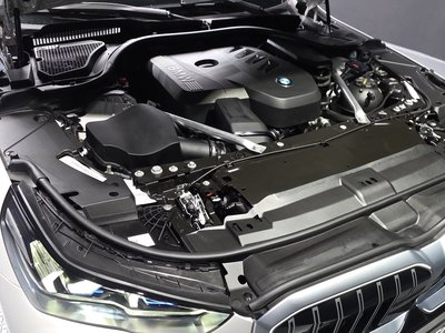BMW 5 SERIES - 7