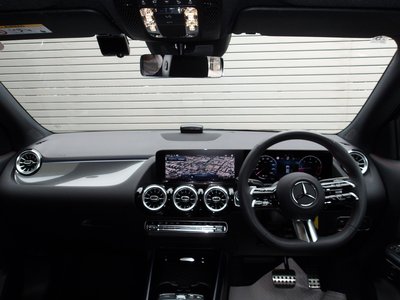 2025 Mercedes-BENZ GLA 缩略图 42