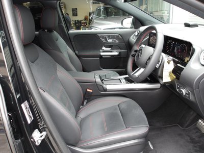 2025 Mercedes-BENZ GLA 缩略图 45