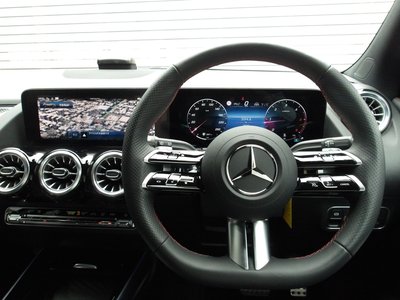 2025 Mercedes-BENZ GLA 缩略图 37