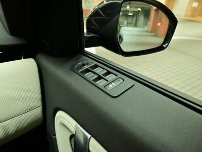 2025 LAND Rover DISCOVERY SPORT — миниатюра 60