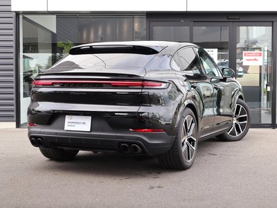 PORSCHE CAYENNE COUPE - 5