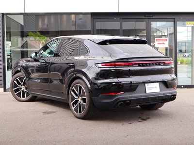 PORSCHE CAYENNE COUPE - 7