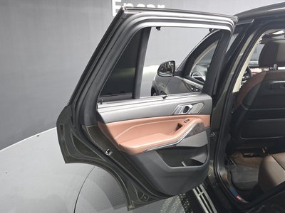 2024 BMW X5 — миниатюра 15