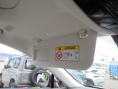 2023 Lexus RX — миниатюра 31