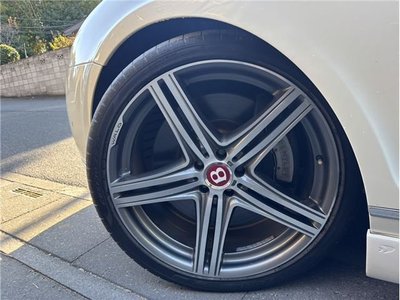 BENTLEY CONTINENTAL - 10