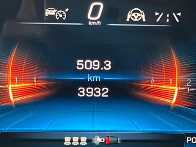 MERCEDES-BENZ GLA AMG - 4