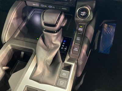 2024 Toyota LAND CRUISER 250 — миниатюра 49