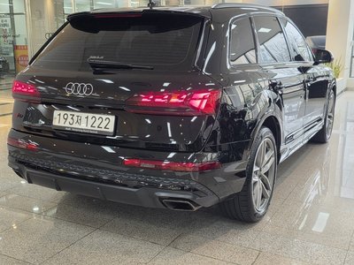 AUDI Q7 - 5