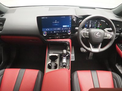 2023 Lexus NX — фото 10