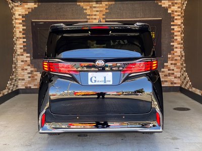 TOYOTA ALPHARD - 4