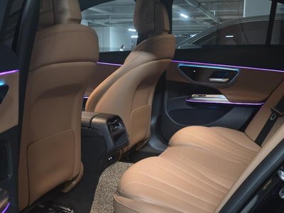 MERCEDES-BENZ E-CLASS - 9