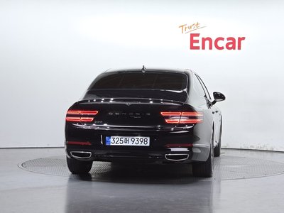 GENESIS G80 (RG3) - 4