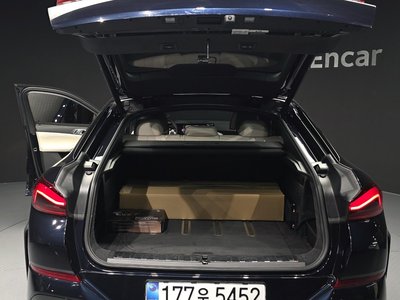 2025 BMW X6 缩略图 26