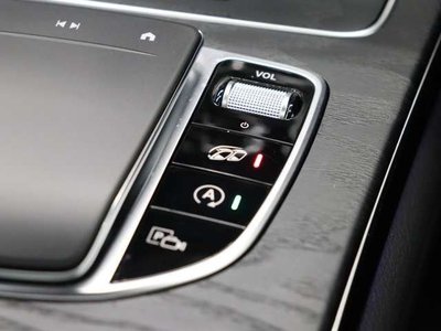صورة مصغرة 49 لـ 2022 Mercedes-BENZ GLC