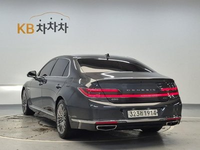 صورة 5 لـ 2021 Genesis G90