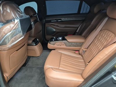 صورة مصغرة 14 لـ 2021 Genesis G90