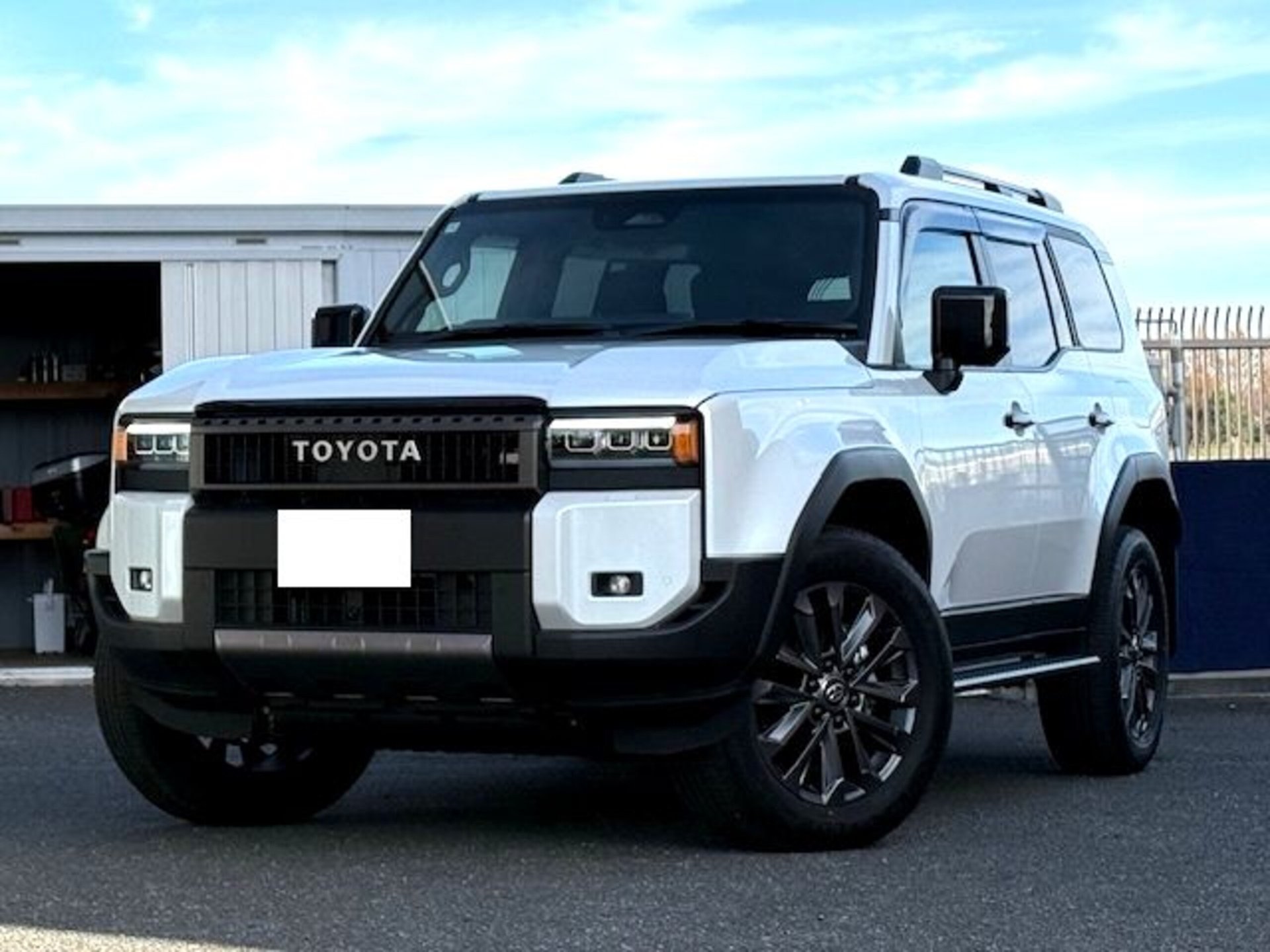 TOYOTA LAND CRUISER 250 - View 1