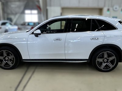 MERCEDES-BENZ GLC - 9