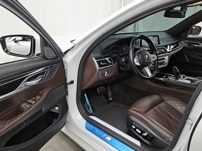 BMW 7 SERIES - 10