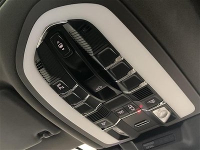 2021 Porsche MACAN 缩略图 57
