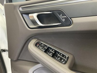 2021 Porsche MACAN 缩略图 49