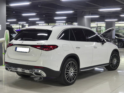 MERCEDES-BENZ GLC - 2