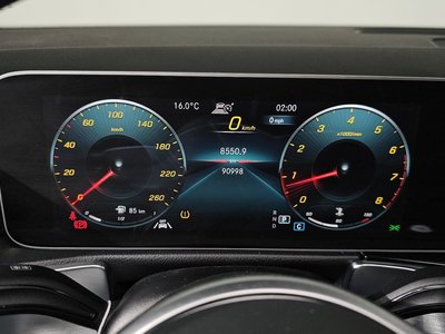 MERCEDES-BENZ GLB - 8