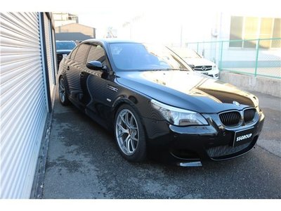 صورة 10 لـ 2007 BMW M5