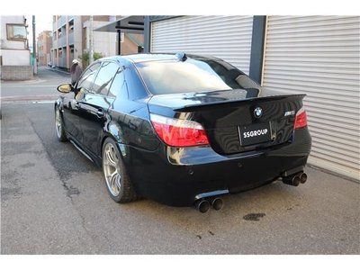 صورة 2 لـ 2007 BMW M5
