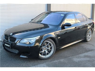 صورة 1 لـ 2007 BMW M5