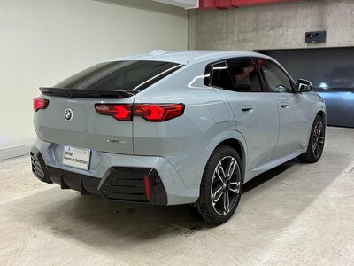 2025 BMW X2 thumbnail 11