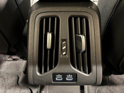 2025 BMW X2 thumbnail 31