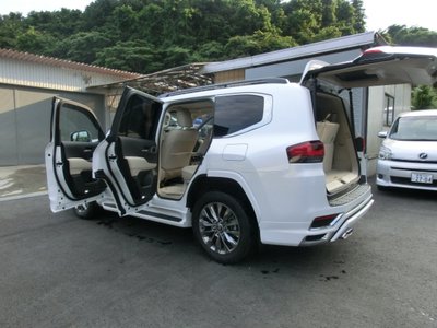 2024 Toyota LAND CRUISER 300 缩略图 30