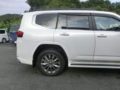 2024 Toyota LAND CRUISER 300 缩略图 27
