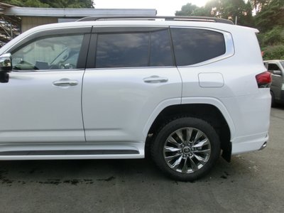 2024 Toyota LAND CRUISER 300 缩略图 22